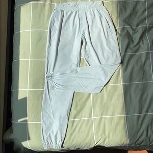 Lululemon Surge Jogger Light Grey Men’s L